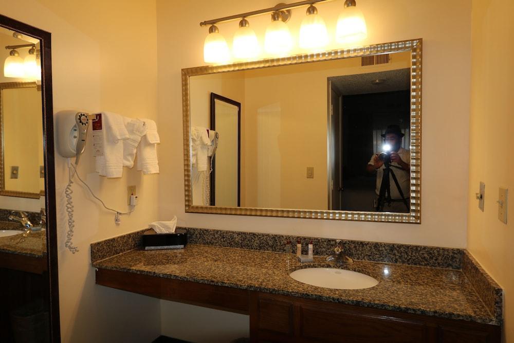 Fairbridge Inn & Suites - Akron Copley Township - West Exteriér fotografie