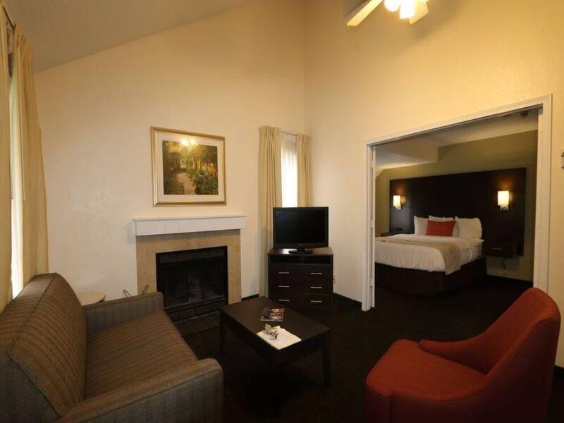 Fairbridge Inn & Suites - Akron Copley Township - West Exteriér fotografie