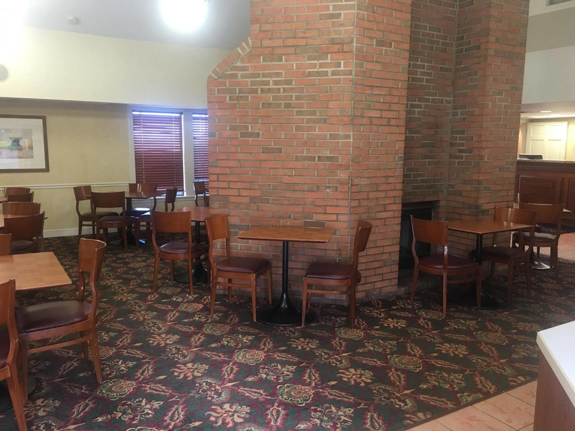 Fairbridge Inn & Suites - Akron Copley Township - West Exteriér fotografie